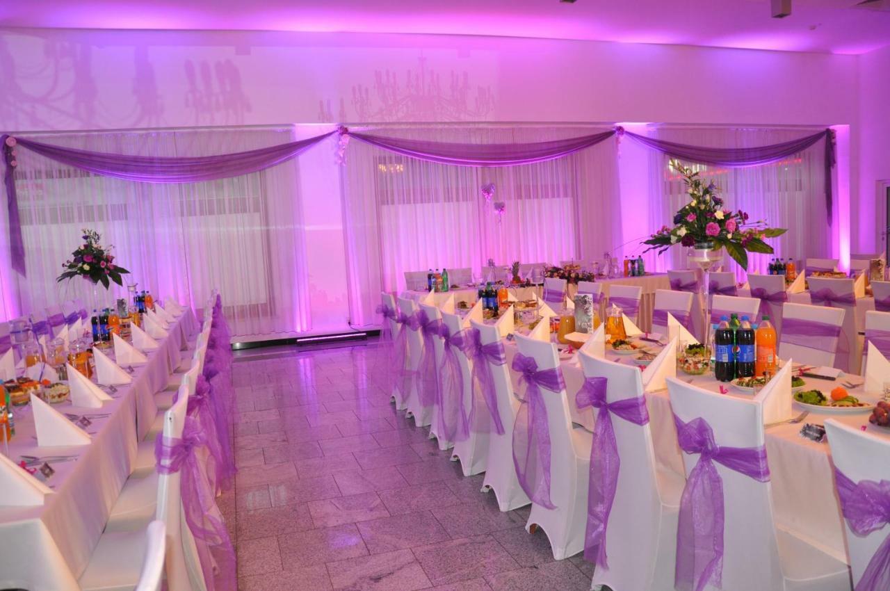 Hotel Dyminy Kielce Kültér fotó